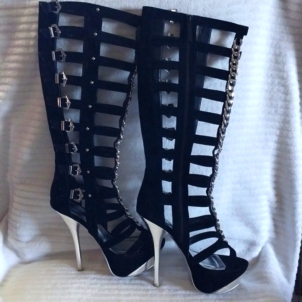 ALBA black velvet/silver gladiator stiletto size 8.5 with a 6in heel gently worn